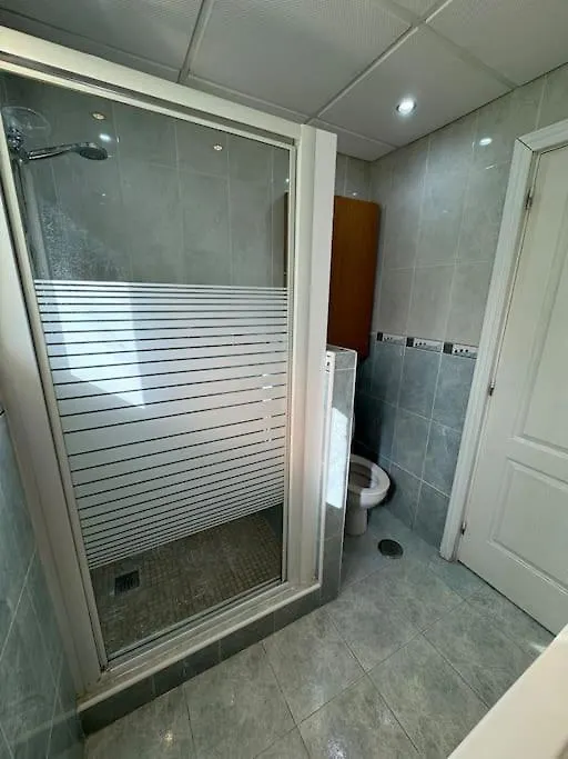 דירות בנאלמדנה Emotion Temporary Apartament